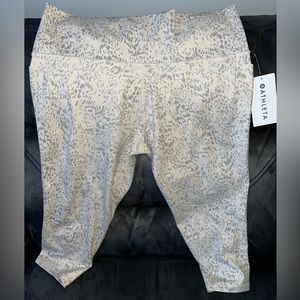 Athleta Salutation Stash Pocket II Print Capri Size 2X